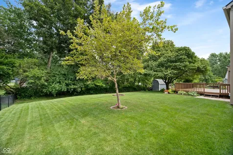 8702 Buffett Parkway Fishers IN 46038