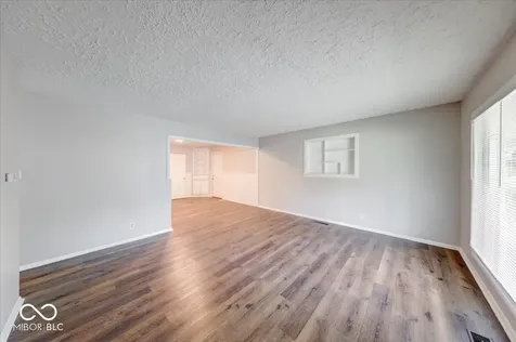 316 S Kenmore Road Indianapolis IN 46219