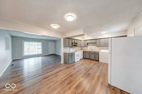 316 S Kenmore Road Indianapolis IN 46219