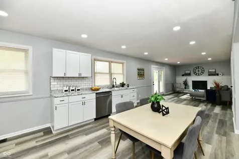 29 Parkwood Drive Brownsburg IN 46112