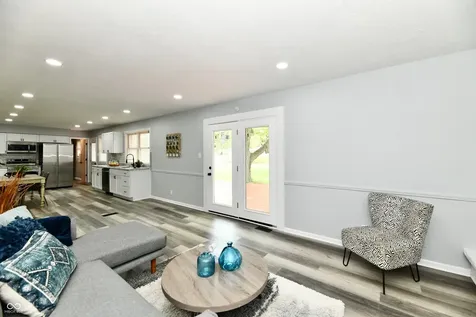 29 Parkwood Drive Brownsburg IN 46112