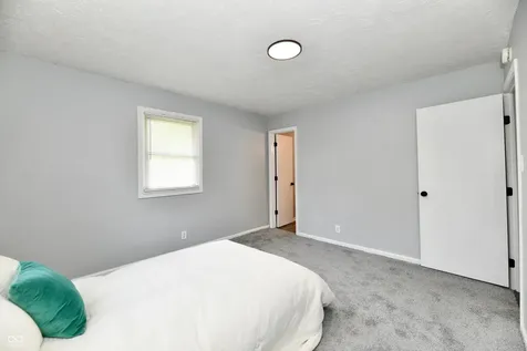29 Parkwood Drive Brownsburg IN 46112