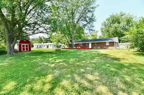 29 Parkwood Drive Brownsburg IN 46112