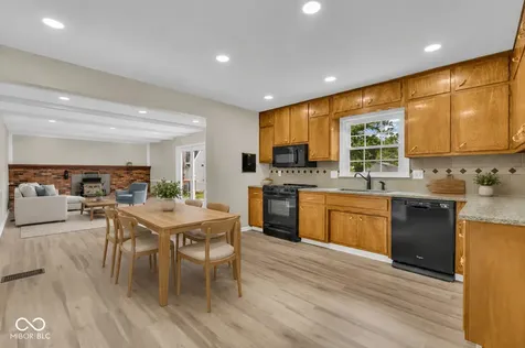 439 Lindsay Court Indianapolis IN 46214