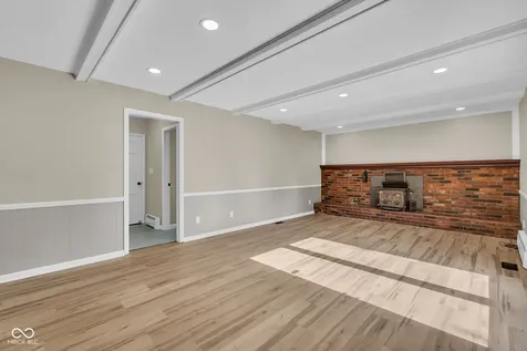 439 Lindsay Court Indianapolis IN 46214