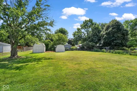 439 Lindsay Court Indianapolis IN 46214
