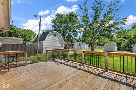 439 Lindsay Court Indianapolis IN 46214