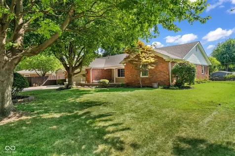 439 Lindsay Court Indianapolis IN 46214