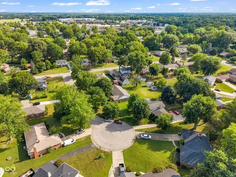 439 Lindsay Court Indianapolis IN 46214