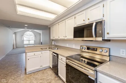 5826 Quail Run Drive Indianapolis IN 46237