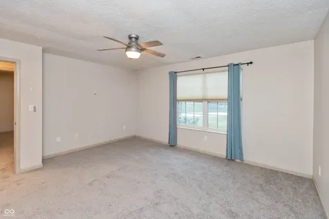 5826 Quail Run Drive Indianapolis IN 46237