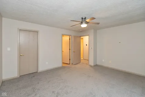 5826 Quail Run Drive Indianapolis IN 46237