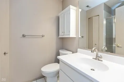 5826 Quail Run Drive Indianapolis IN 46237