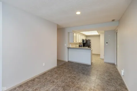 5826 Quail Run Drive Indianapolis IN 46237