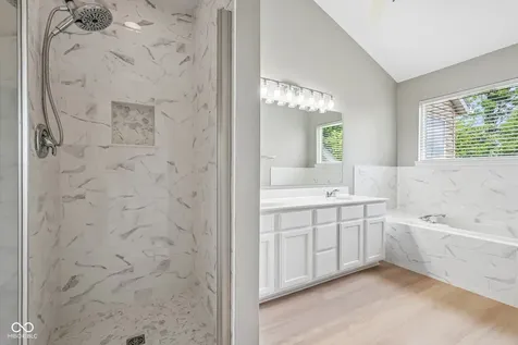 1152 Longwell Lane Indianapolis IN 46240