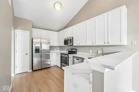 1152 Longwell Lane Indianapolis IN 46240