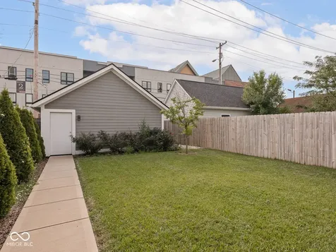 2135 N New Jersey Street Indianapolis IN 46202