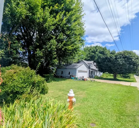 2940 W Country Club Road Connersville IN 47331