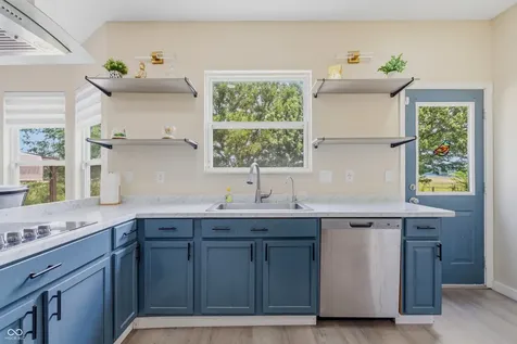 8522 Bravestone Way Indianapolis IN 46239