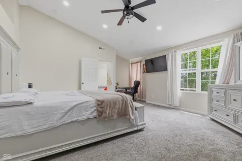 8522 Bravestone Way Indianapolis IN 46239