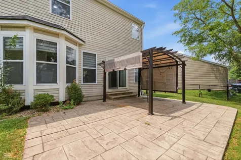 8522 Bravestone Way Indianapolis IN 46239