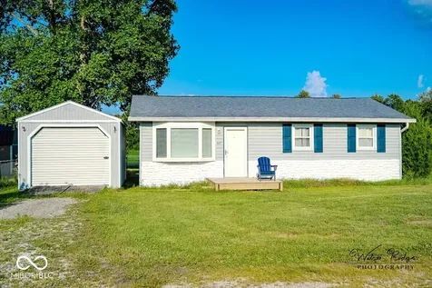 657 Clifty Drive Columbus IN 47201