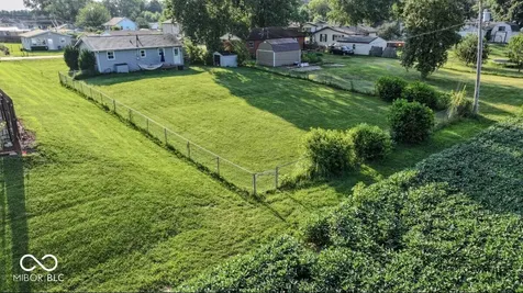 657 Clifty Drive Columbus IN 47201