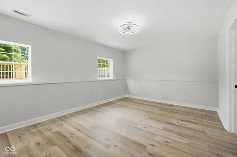8427 Country Meadows Drive Indianapolis IN 46234