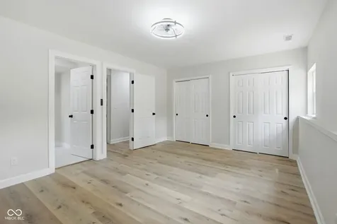 8427 Country Meadows Drive Indianapolis IN 46234
