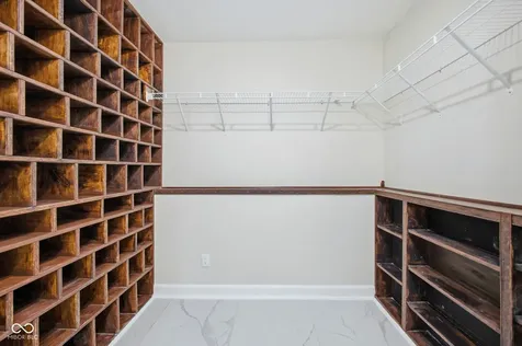 8427 Country Meadows Drive Indianapolis IN 46234