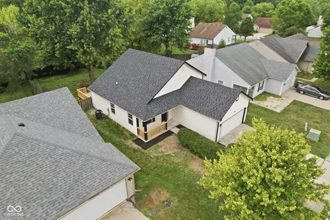 8427 Country Meadows Drive Indianapolis IN 46234