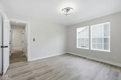 8427 Country Meadows Drive Indianapolis IN 46234