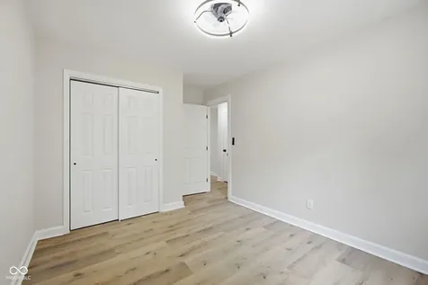 8427 Country Meadows Drive Indianapolis IN 46234