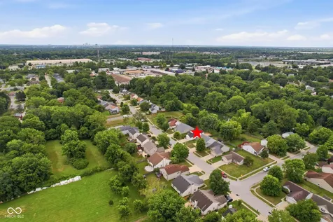 8427 Country Meadows Drive Indianapolis IN 46234