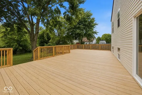 8427 Country Meadows Drive Indianapolis IN 46234
