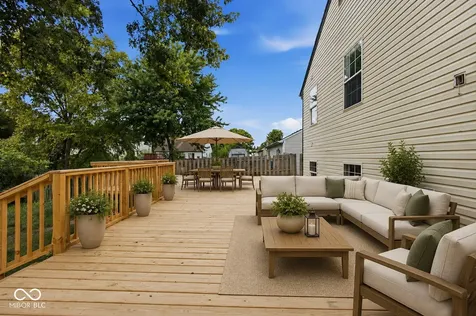 8427 Country Meadows Drive Indianapolis IN 46234