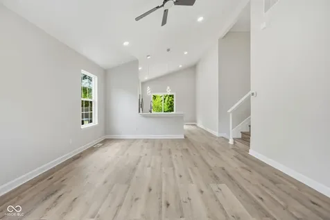 8427 Country Meadows Drive Indianapolis IN 46234