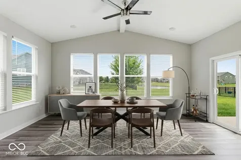 9743 Cimmaron Avenue Mccordsville IN 46055