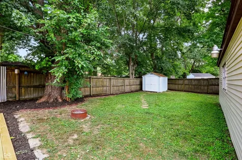 427 W William Drive Brownsburg IN 46112