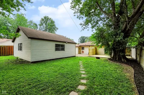 427 W William Drive Brownsburg IN 46112