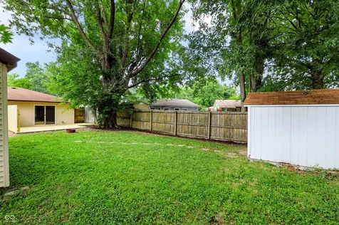 427 W William Drive Brownsburg IN 46112