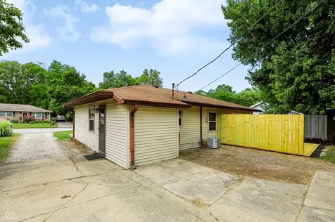 427 W William Drive Brownsburg IN 46112