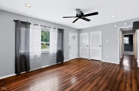 427 W William Drive Brownsburg IN 46112