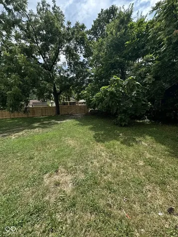 1810 N Parker Indianapolis IN 46218