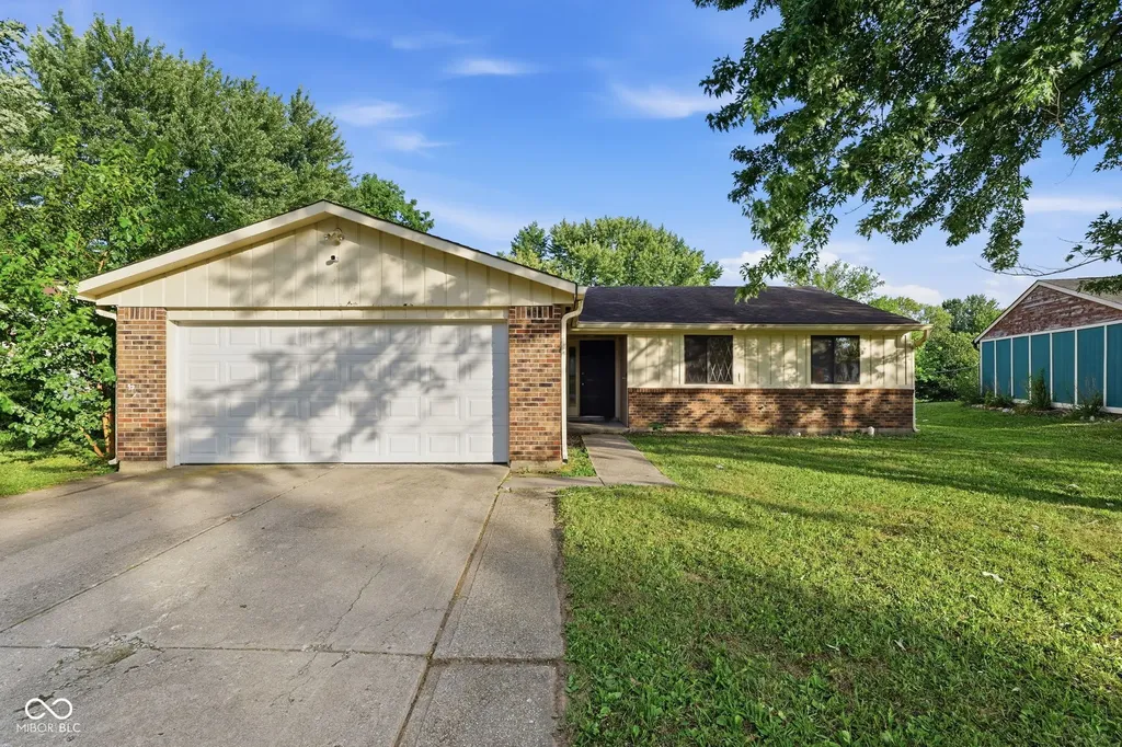 3735 Valley Lake Drive Indianapolis IN 46227