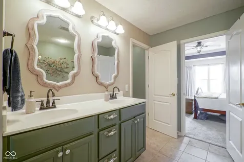 13535 Molique Boulevard Fishers IN 46037
