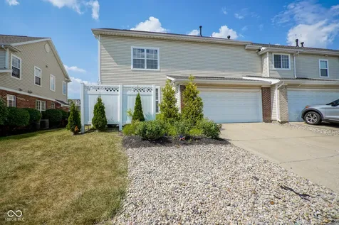 13535 Molique Boulevard Fishers IN 46037