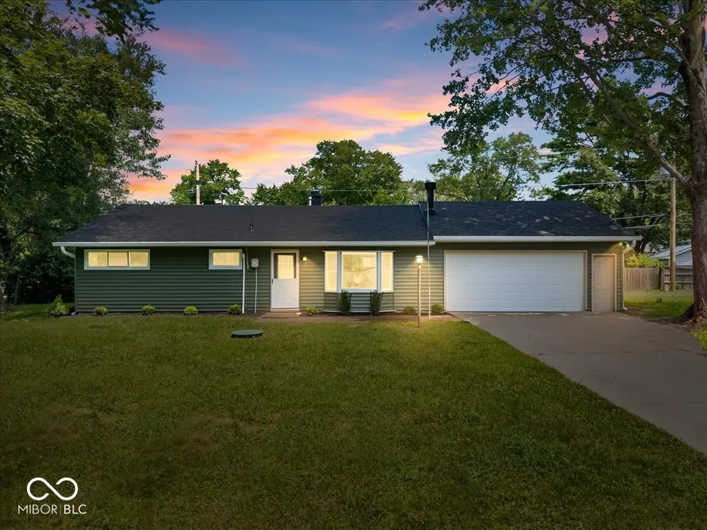 1936 Randall Road Indianapolis IN 46240