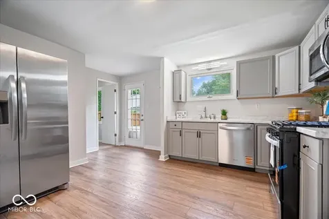 1936 Randall Road Indianapolis IN 46240