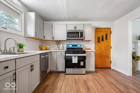 1936 Randall Road Indianapolis IN 46240